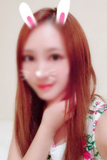 サナ(20)